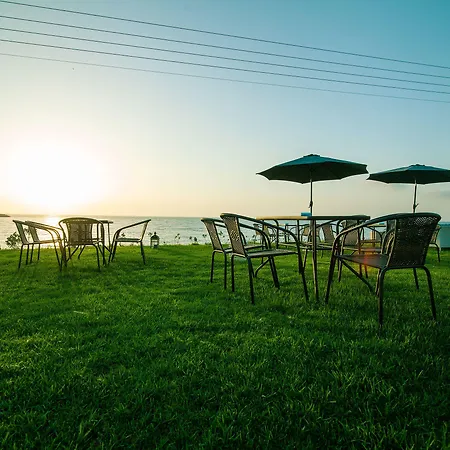 Konukevi Blue Boutique Kyparissia