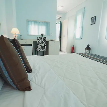 Blue Boutique Konukevi Kyparissia