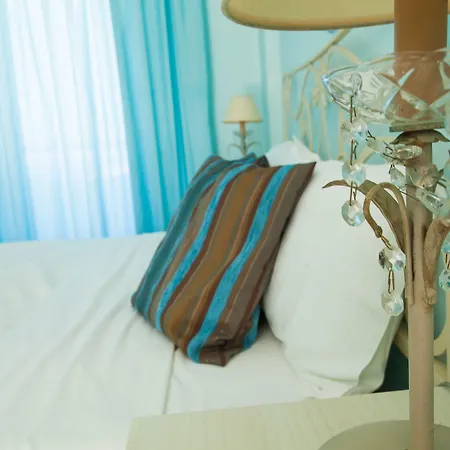 Blue Boutique Kyparissia